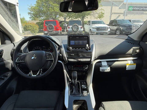 2026 Mitsubishi Eclipse Cross SE