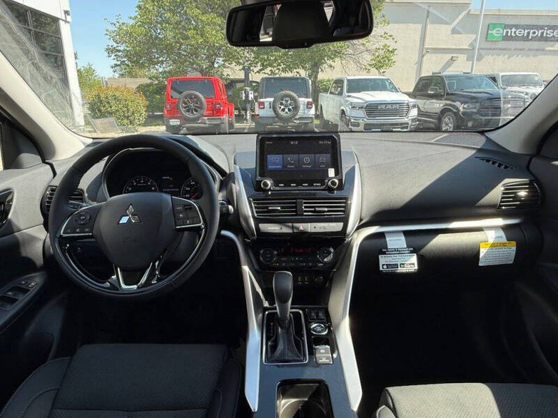 2026 Mitsubishi Eclipse Cross SE