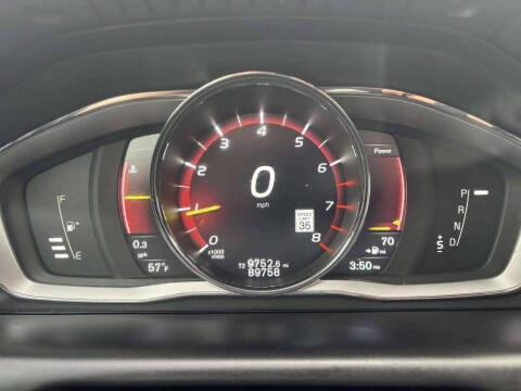 2017 Volvo XC60 T5 Dynamic