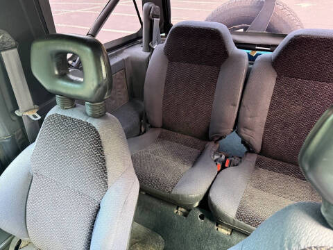 1994 GEO Tracker LSi