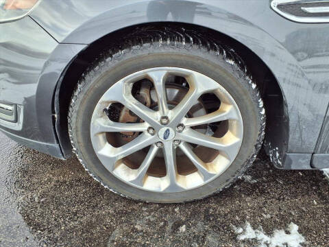 2016 Ford Taurus Limited