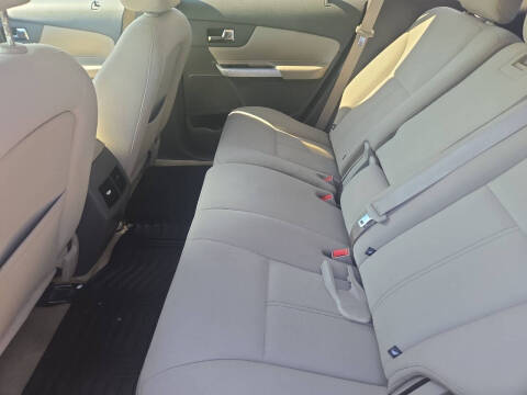 2011 Ford Edge SE