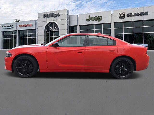 2016 Dodge Charger SXT
