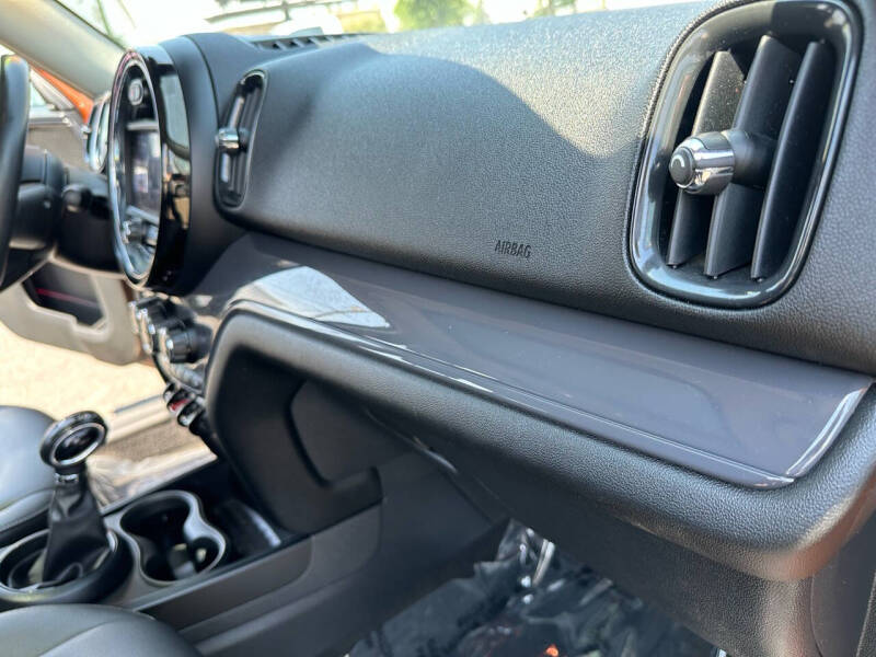 2019 MINI Countryman Cooper