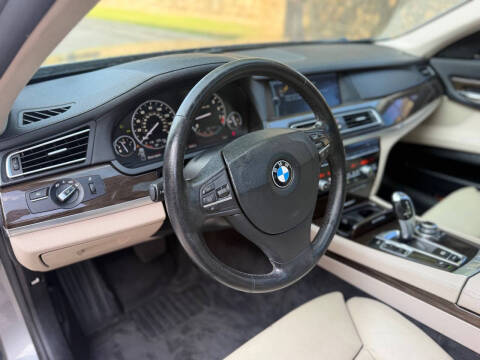 2011 BMW 7 Series 740Li