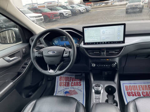 2024 Ford Escape Platinum