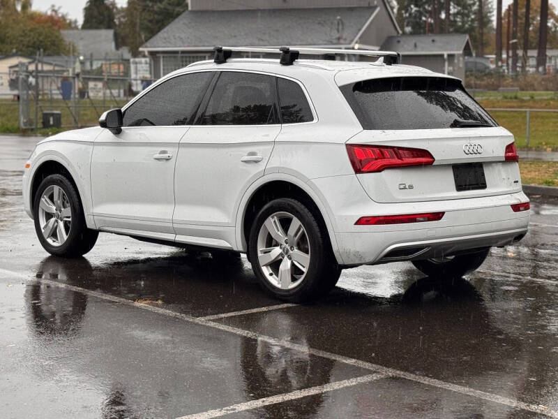 2019 Audi Q5 quattro Premium 45 TFSI