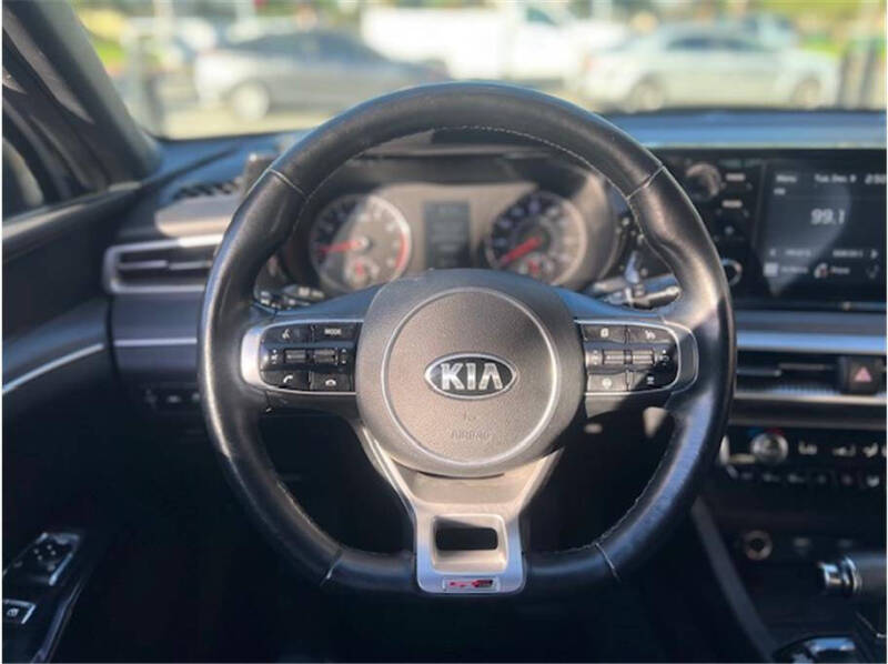 2021 Kia K5