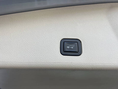 2011 Cadillac SRX Luxury Collection