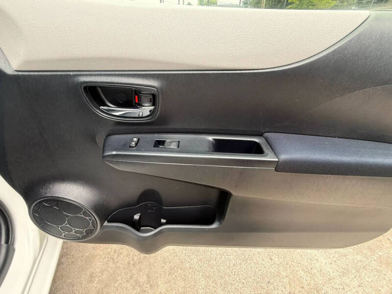 2012 Toyota Yaris