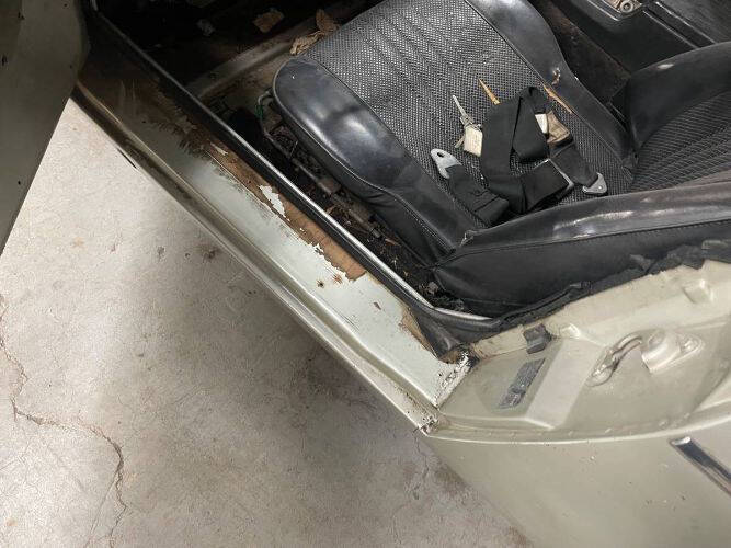 1969 Datsun 2000