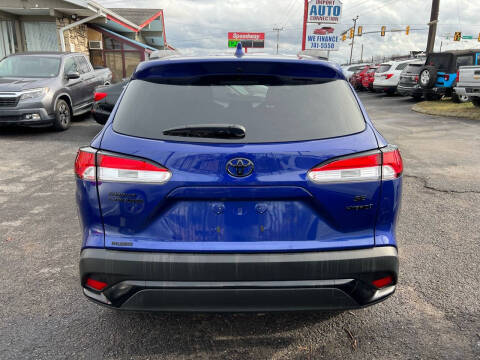 2023 Toyota Corolla Cross Hybrid SE