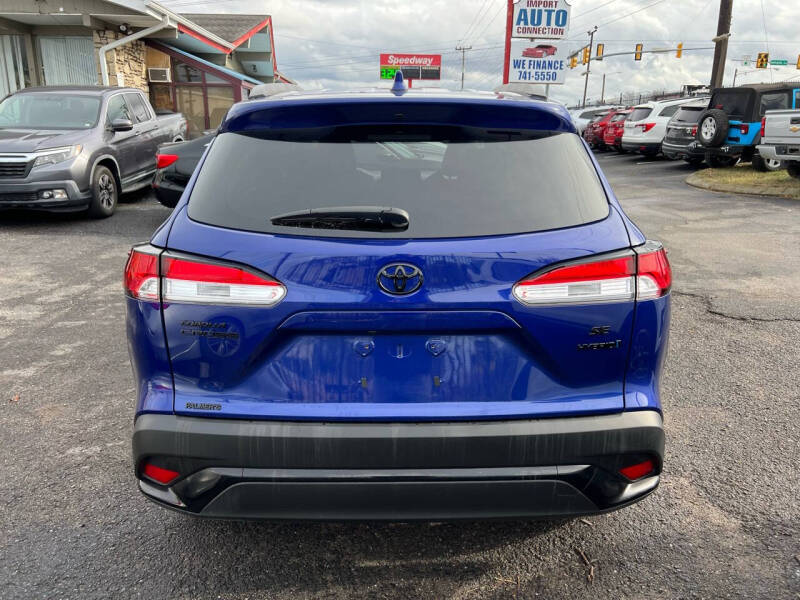 2023 Toyota Corolla Cross Hybrid SE