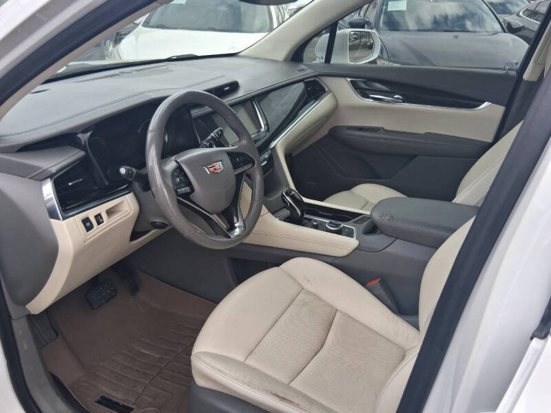 2020 Cadillac XT6 Premium Luxury