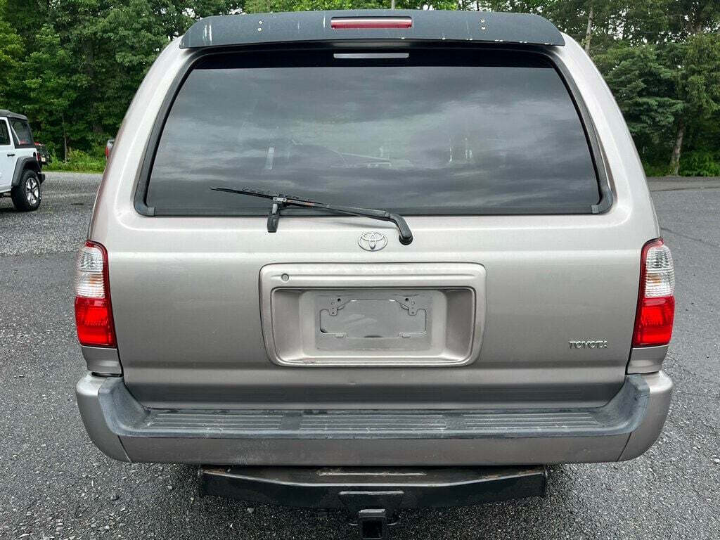 2002 Toyota 4Runner 5