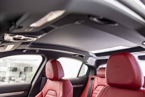 2025 Alfa Romeo Stelvio