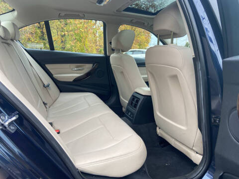 2015 BMW 3 Series 320i xDrive