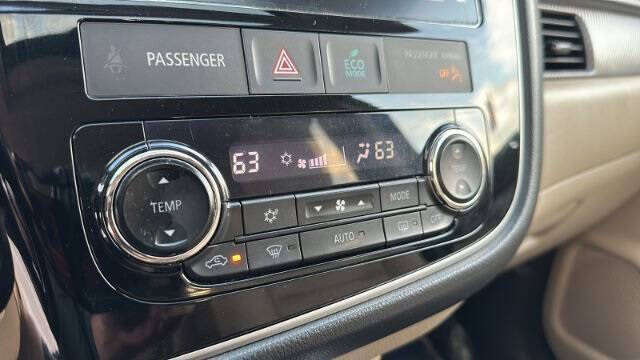 2018 Mitsubishi Outlander SE