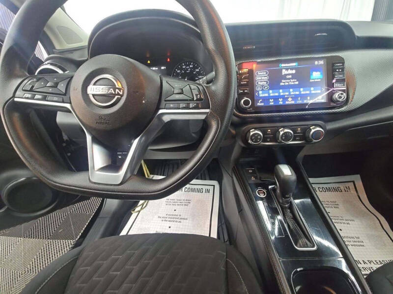 2023 Nissan Kicks SV