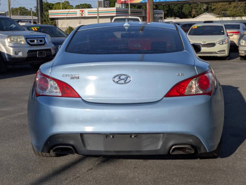 2010 Hyundai Genesis Coupe