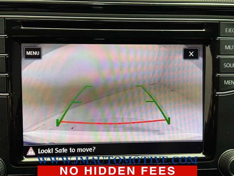 2017 Volkswagen Passat 1.8T SE