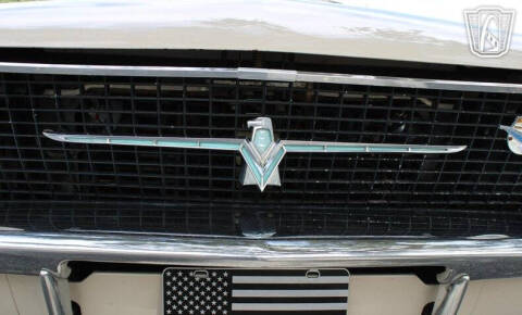 1966 Ford Thunderbird