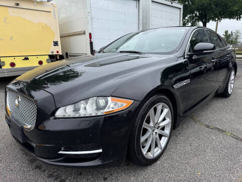 2013 Jaguar XJ