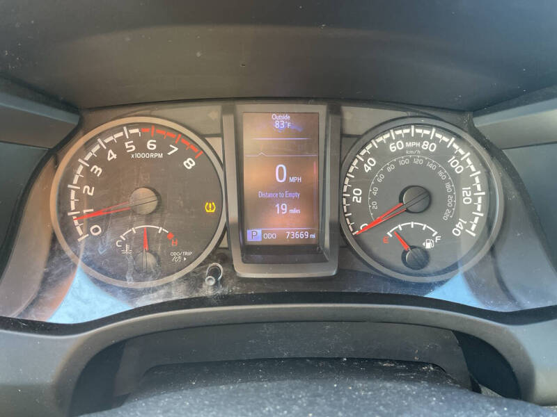 2020 Toyota Tacoma SR