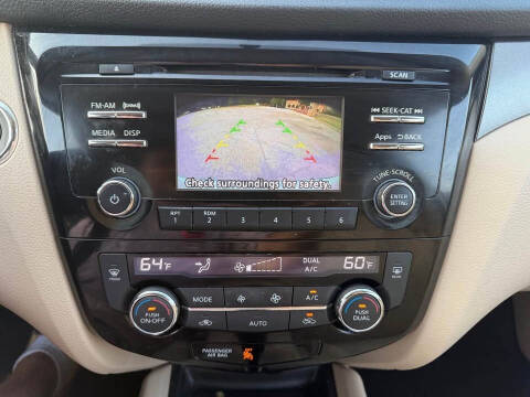 2016 Nissan Rogue SV