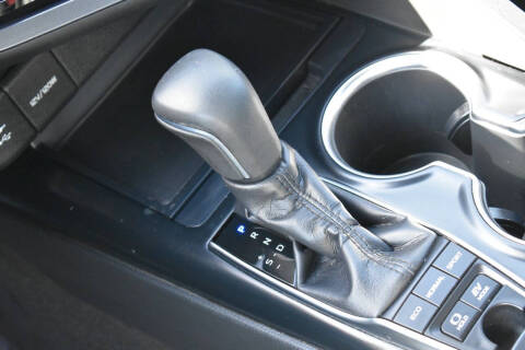 2018 Toyota Camry Hybrid XLE