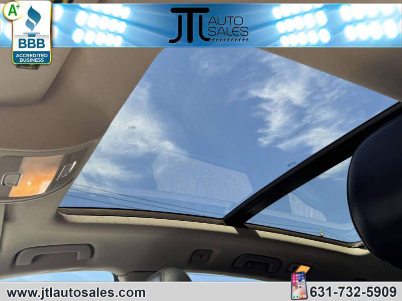 2011 Audi Q5 2.0T quattro Premium Plus