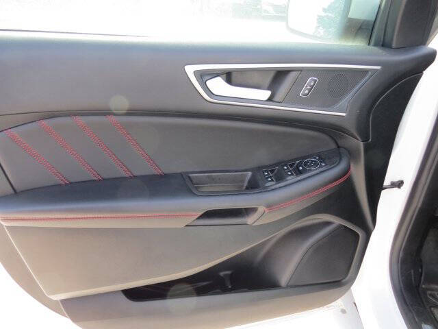 2024 Ford Edge ST-Line