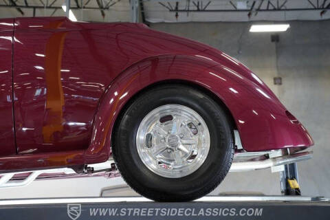 1937 Ford Cabriolet