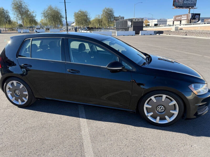 2016 Volkswagen Golf TSI S