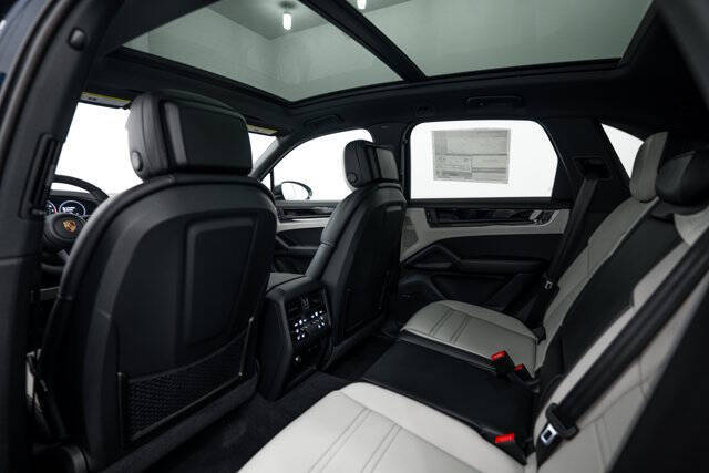 2026 Porsche Cayenne
