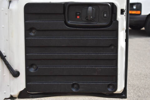 2017 Chevrolet Express 2500