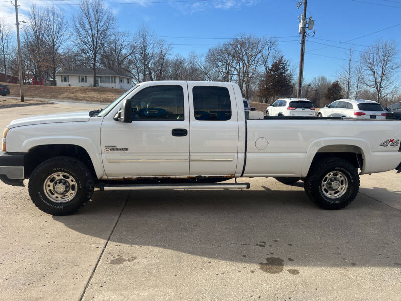 2006 Chevrolet Silverado 2500HD for sale at Truck and Auto Outlet in Excelsior Springs MO