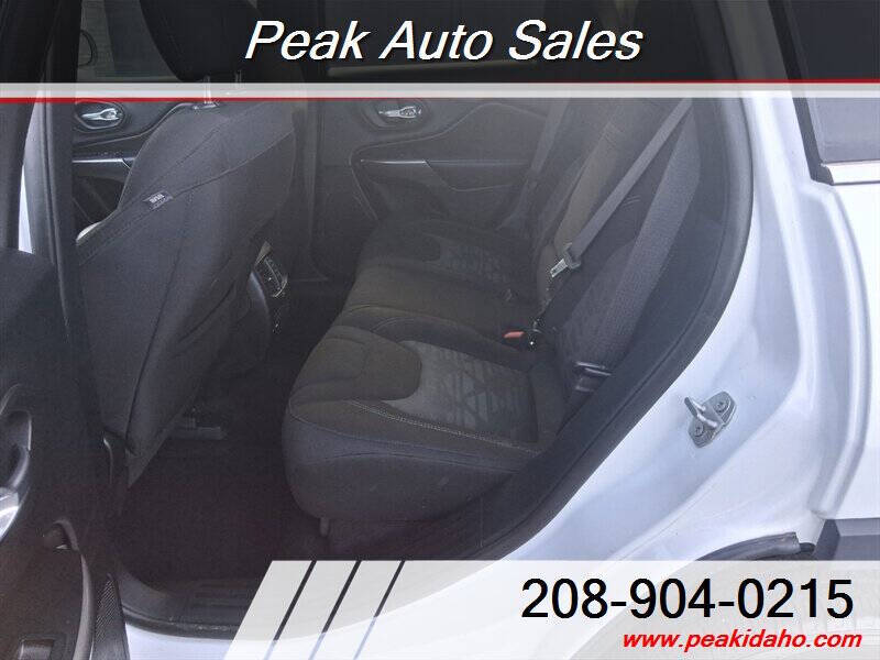 2019 Jeep Cherokee Latitude