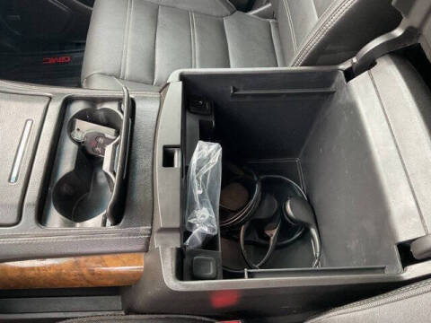 2016 GMC Yukon Denali