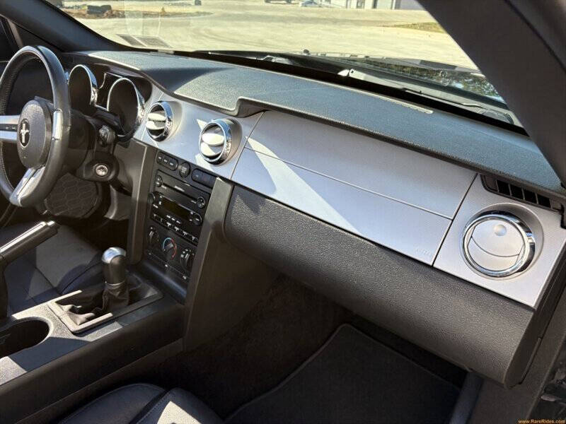 2006 Ford Mustang GT Premium