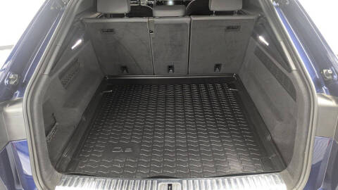 2019 Audi Q8 quattro Premium Plus 55 TFSI