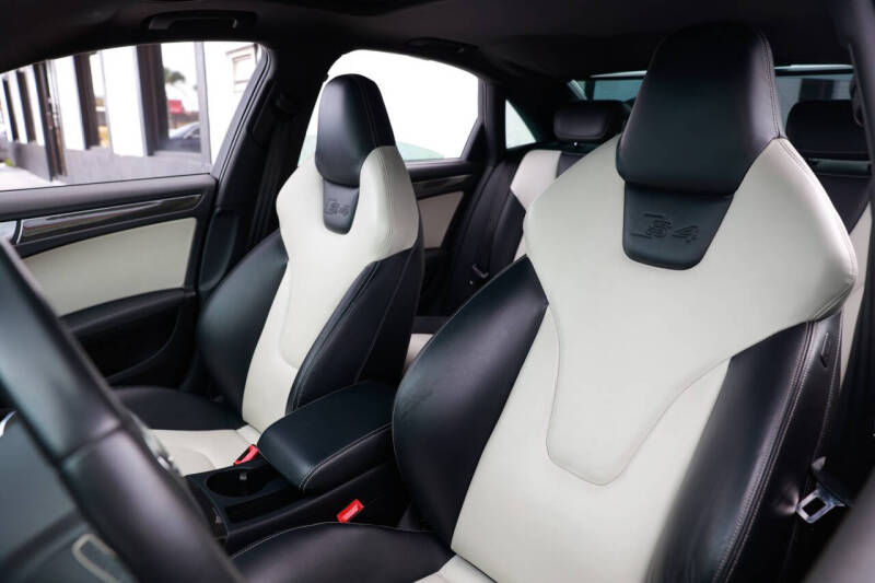 2010 Audi S4 3.0T quattro Prestige