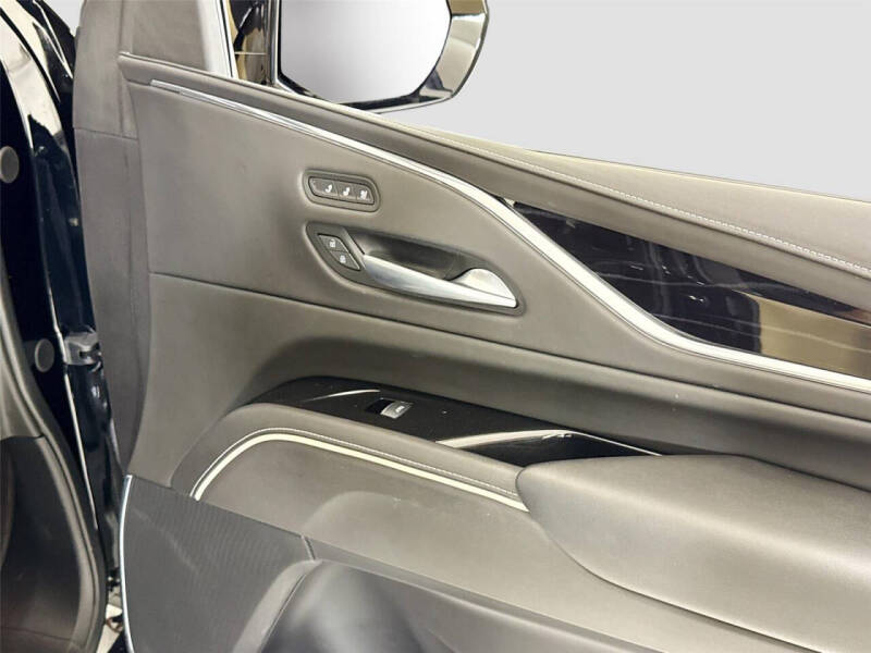2023 Cadillac Escalade-V