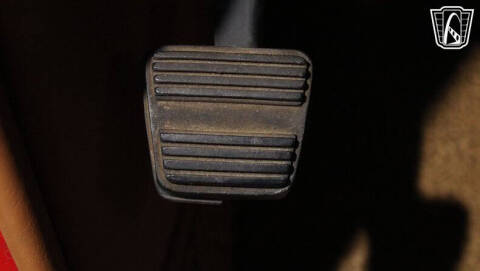 1948 Ford Deluxe