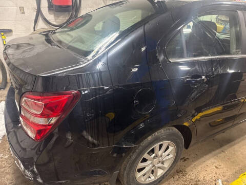 2017 Chevrolet Sonic LT Auto