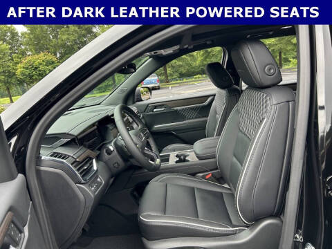 2025 GMC Acadia Denali