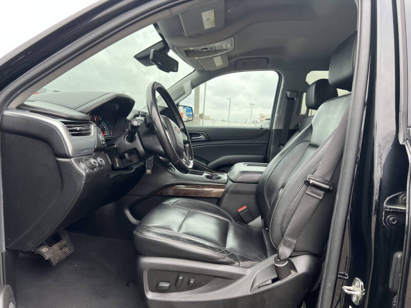 2019 Chevrolet Suburban LT