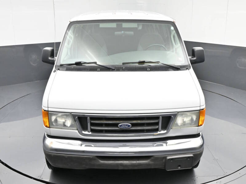 2003 Ford E-Series