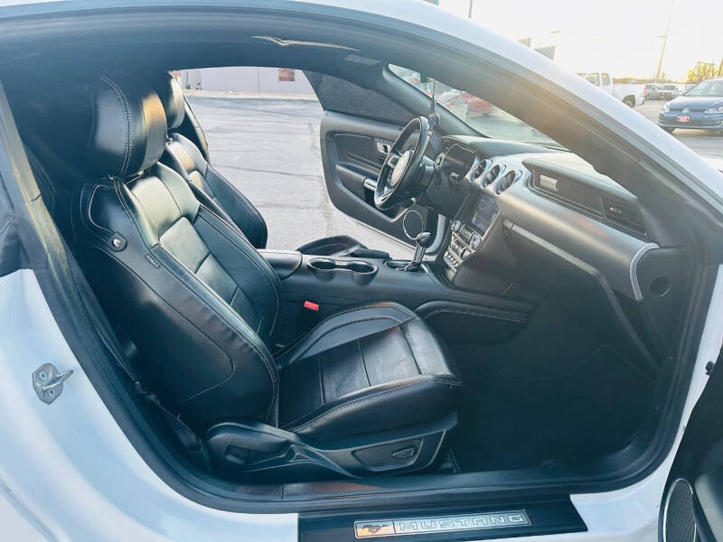 2023 Ford Mustang GT Premium