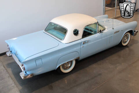 1957 Ford Thunderbird